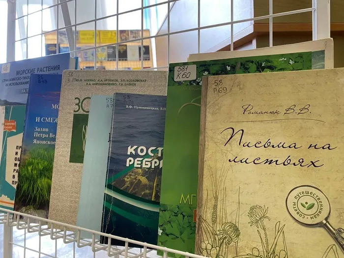 Выставка «Язык цветов» в ННЦМБ ДВО РАН1