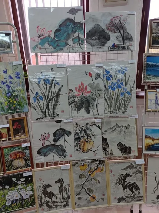 vystavka-kartin-s-lyubovyu-o-dalnem-vostoke-v-toi-dvo-ran-3